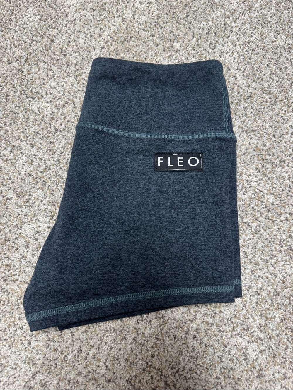 Fleo Heather Slate shorts size L